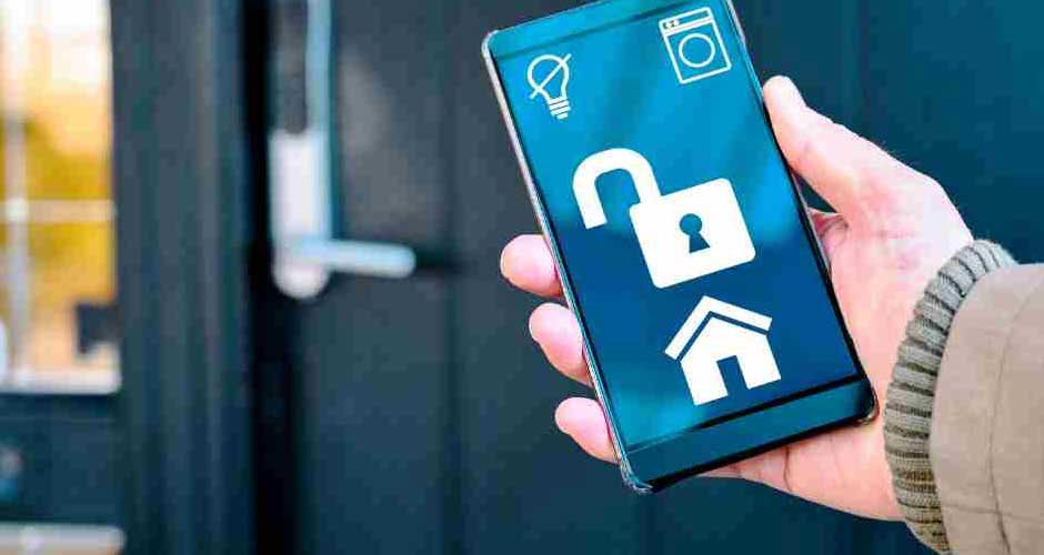 Top-Considerations-When-Upgrading-to-a-Smart-Lock-System