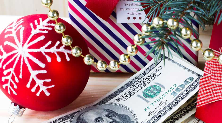 Five Fun Ways to Give Money as a Gift This Christmas