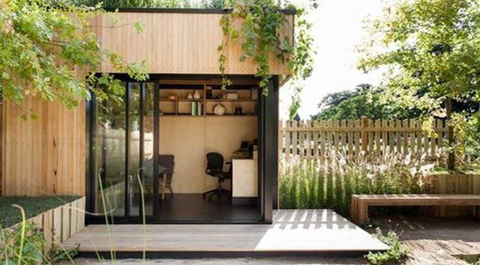 Making-Your-Backyard-a-Chic-and-Useful-Home-Office