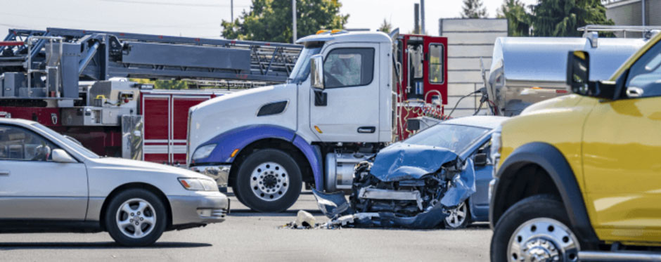 How Government Truck Accidents Differ from Private Trucking Accidents